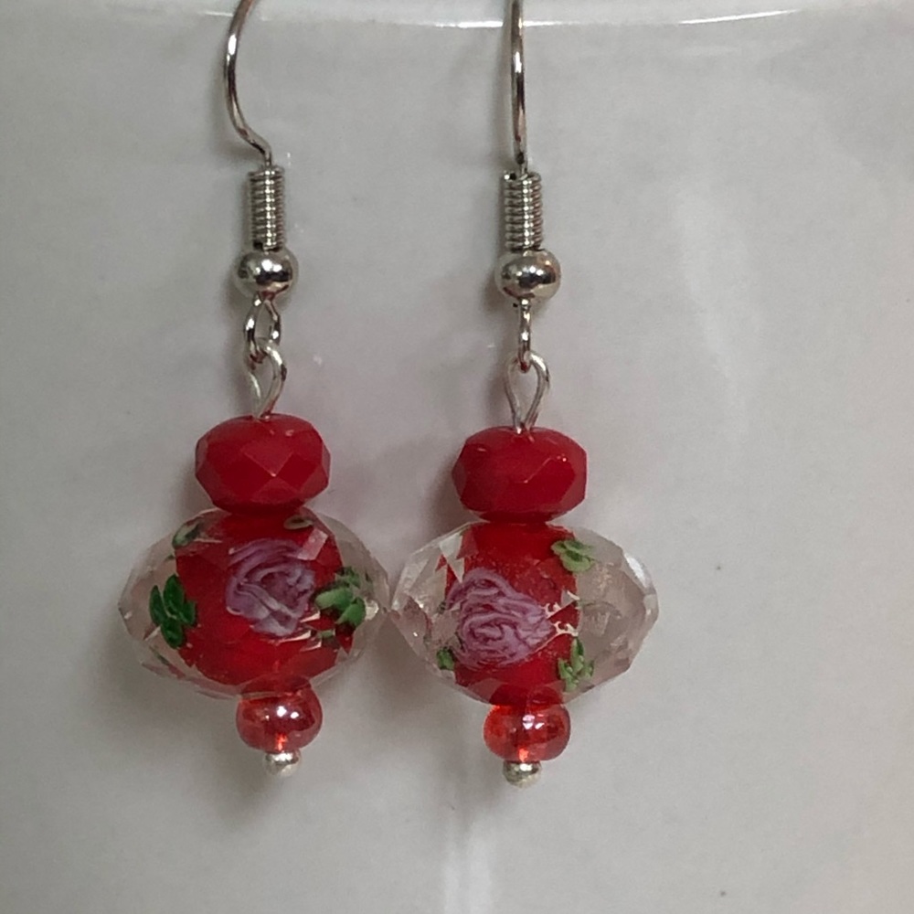 Red rose earrings